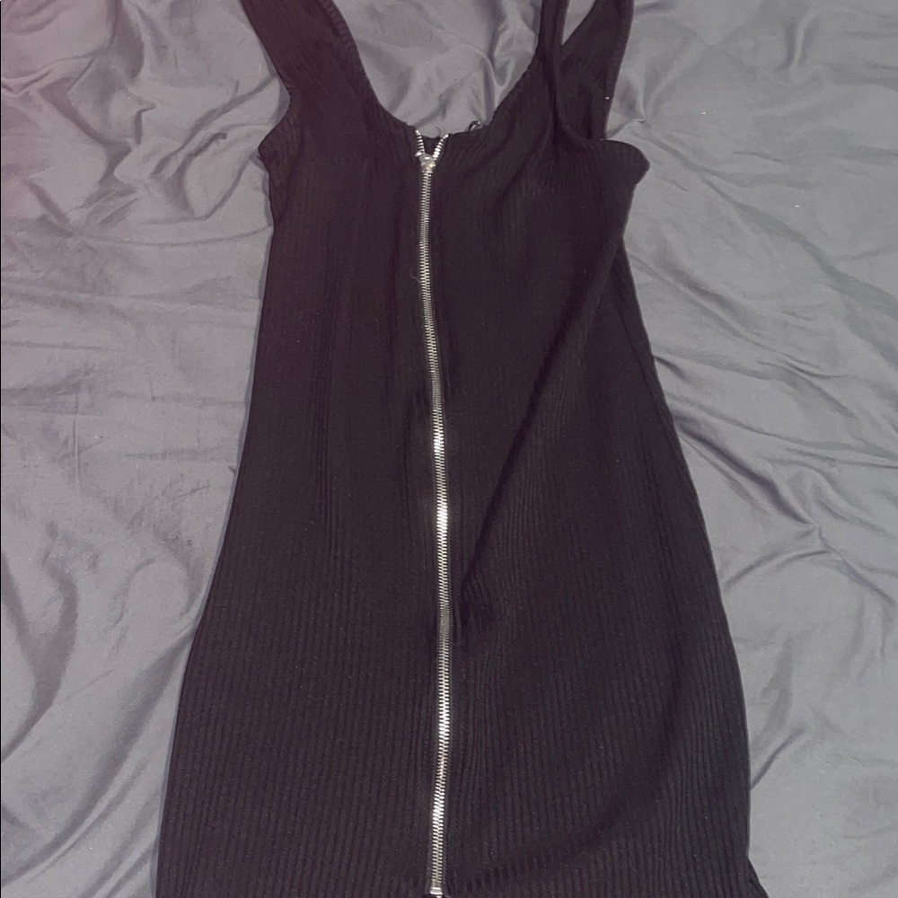 Iris Black Backless Dress with Zipper